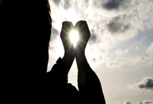 欧冠-哈兰德失单刀弗拉麦肯尼破门 尤文2-0曼城.